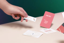 people exchanging business cards