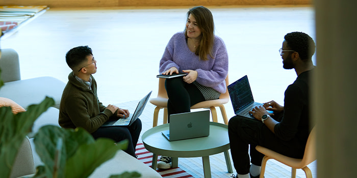 Three MOOsters having a chat.