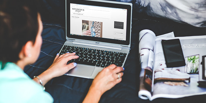 Person looking at website