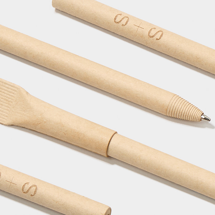 MOO paper pens.