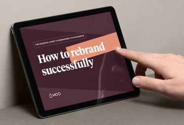 How To Rebrand Successfully ebook by MOO