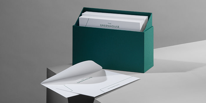 Green note card box with cards inside