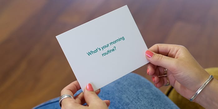 Postcard with question reading What's your morning routine ?