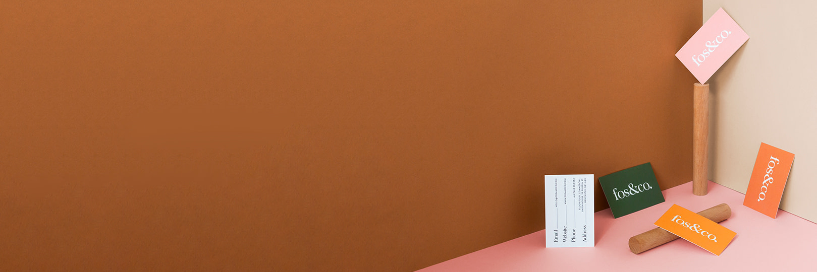 Less is more with minimalist business card designs - MOO Blog